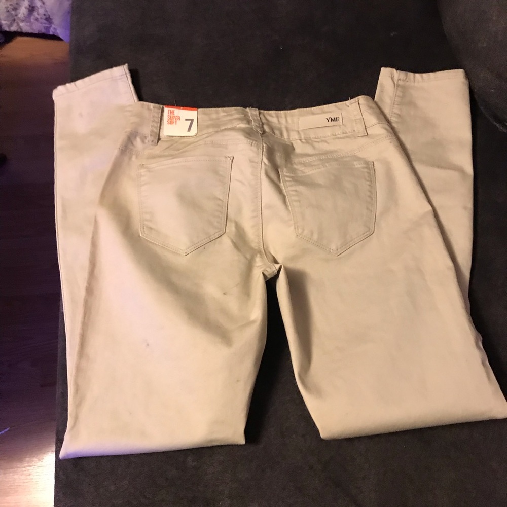 Never worn - Picture 2 of 2